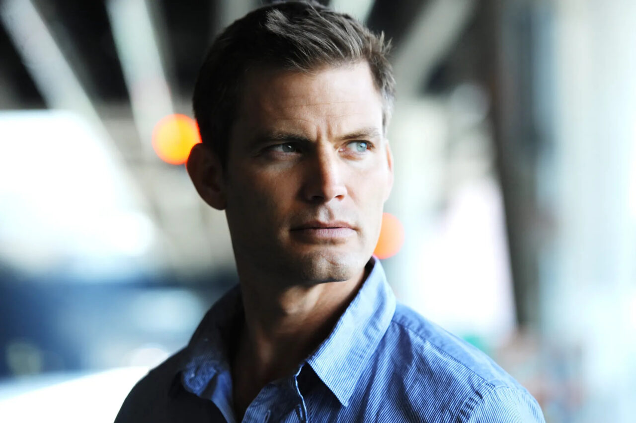 Casper Van Dien and Starship Troopers: Extermination image.